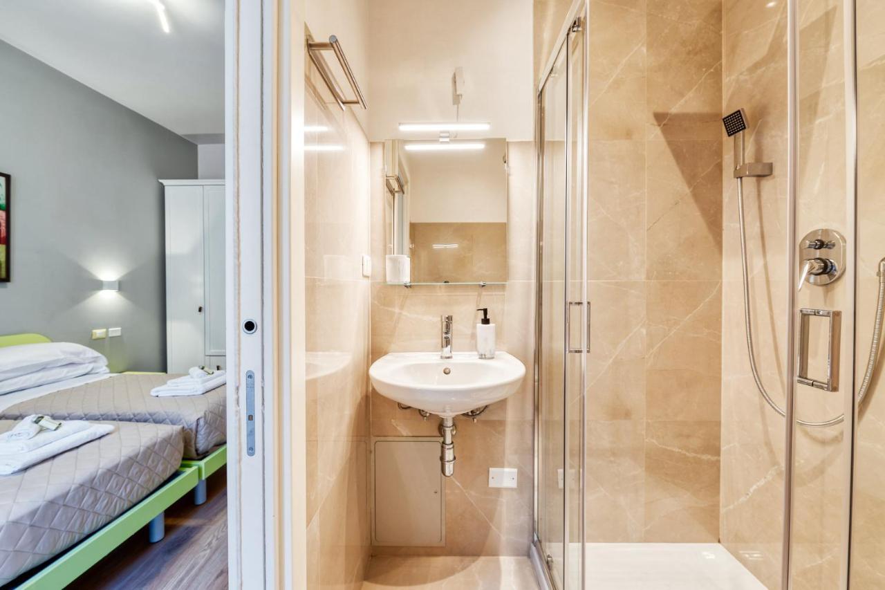 3 Rooms 3 Bathrooms - Lovely Apartment Close The Vatican Roma Esterno foto